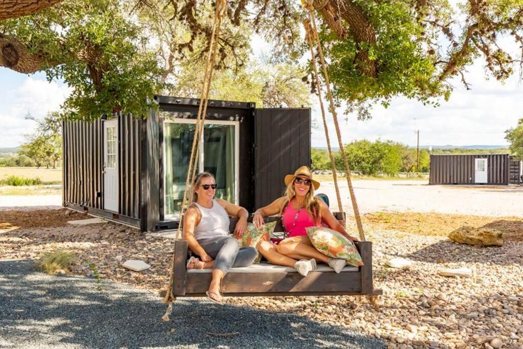 The Container Retreat @ 290 Wine Trail #9 Get Away Today! Villa Hye Eksteriør billede